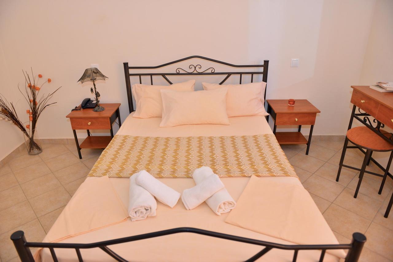 Korali Aparthotel Almiropótamos Exteriör bild