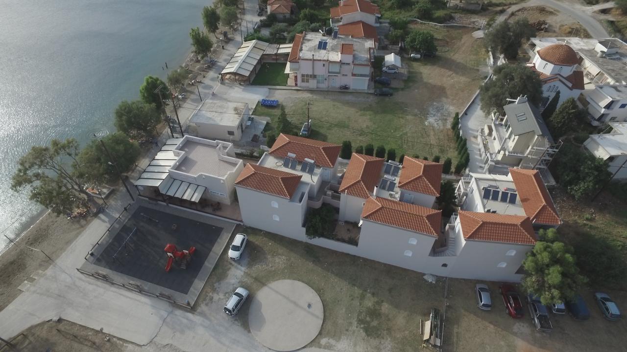Korali Aparthotel Almiropótamos Exteriör bild